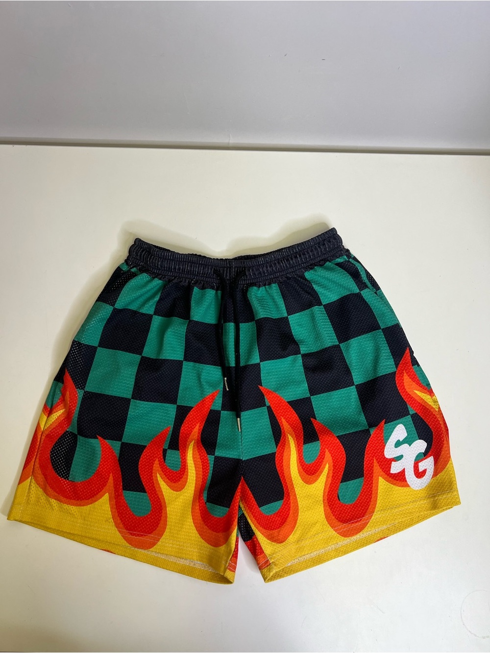 Stomping Ground Green Checkered Flame Print Men's Athletic Shorts - Size Large